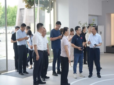 綠色建材產(chǎn)業(yè)鏈融鏈固鏈再發(fā)力！哈工大王代玉教授一行蒞臨天意機(jī)械、卓越精工考察調(diào)研